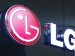 LG Flexible Smartphone Displays Soon