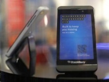 BlackBerry Dilemma In India: Regain Status, Yet Build Market Share
