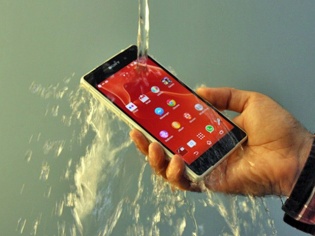 Sony Xperia Z2 Review: Waterproof, But 4K Video Recording Lets It Down