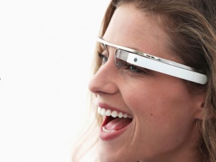 Google Glass Is Dead, Goodbye Glassholes! Google Glass Is Dead, Goodbye Glassholes!