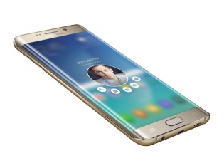 Hands-On: Samsung Galaxy S6 edge+ Hands-On: Samsung Galaxy S6 edge+